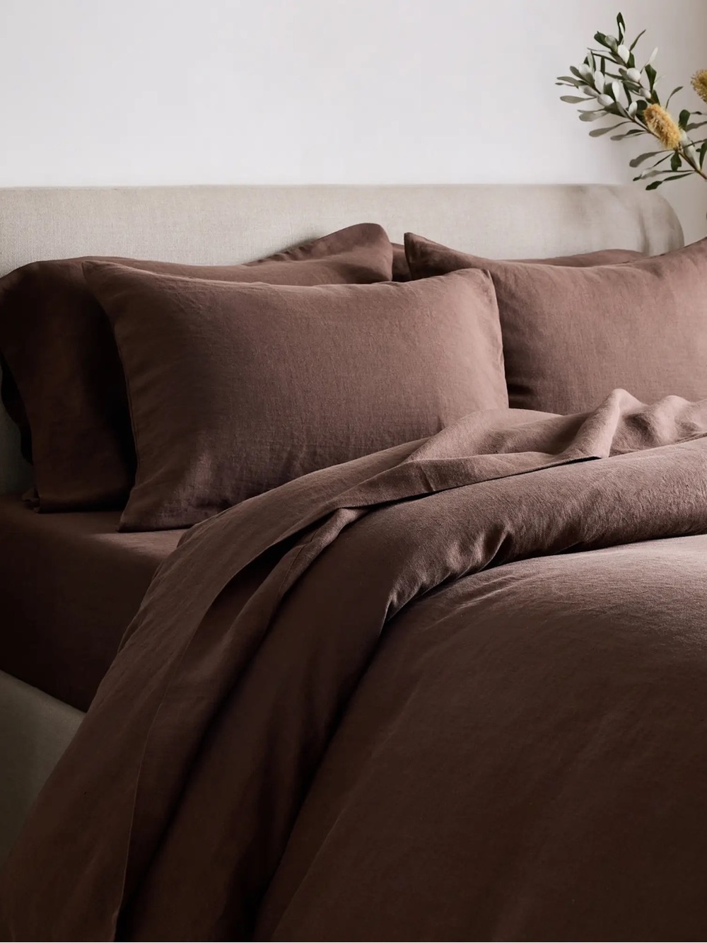 NEW Quince European Linen 2pc Sham Set ESPRESSO Queen / Standard. $45